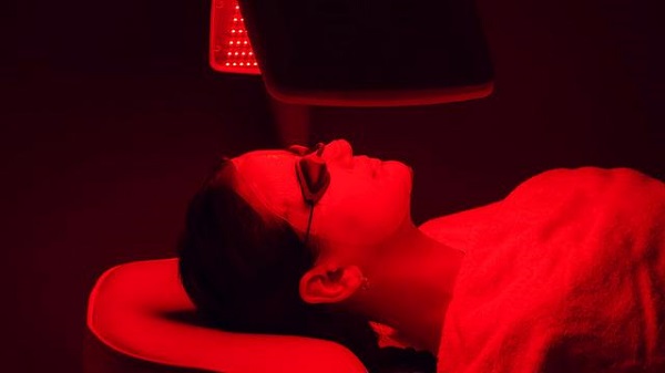 Liệu pháp ánh sáng đỏ